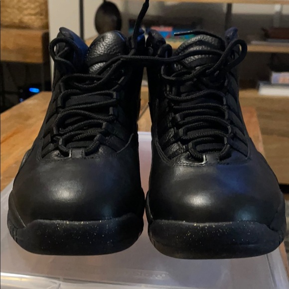 “2016 Jordan 10 NYC” - Picture 2 of 6